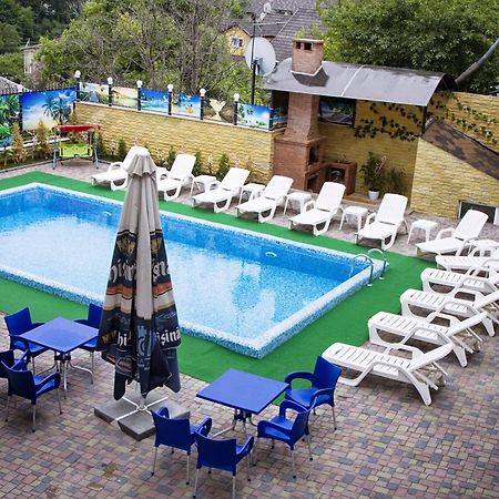 Lolo Hotel Chisináu Exterior foto